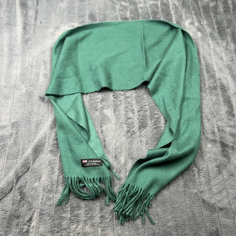 Vintage 100% Cashmere Scarf Made in Scotland Green Fringe Winter Wrap 15025